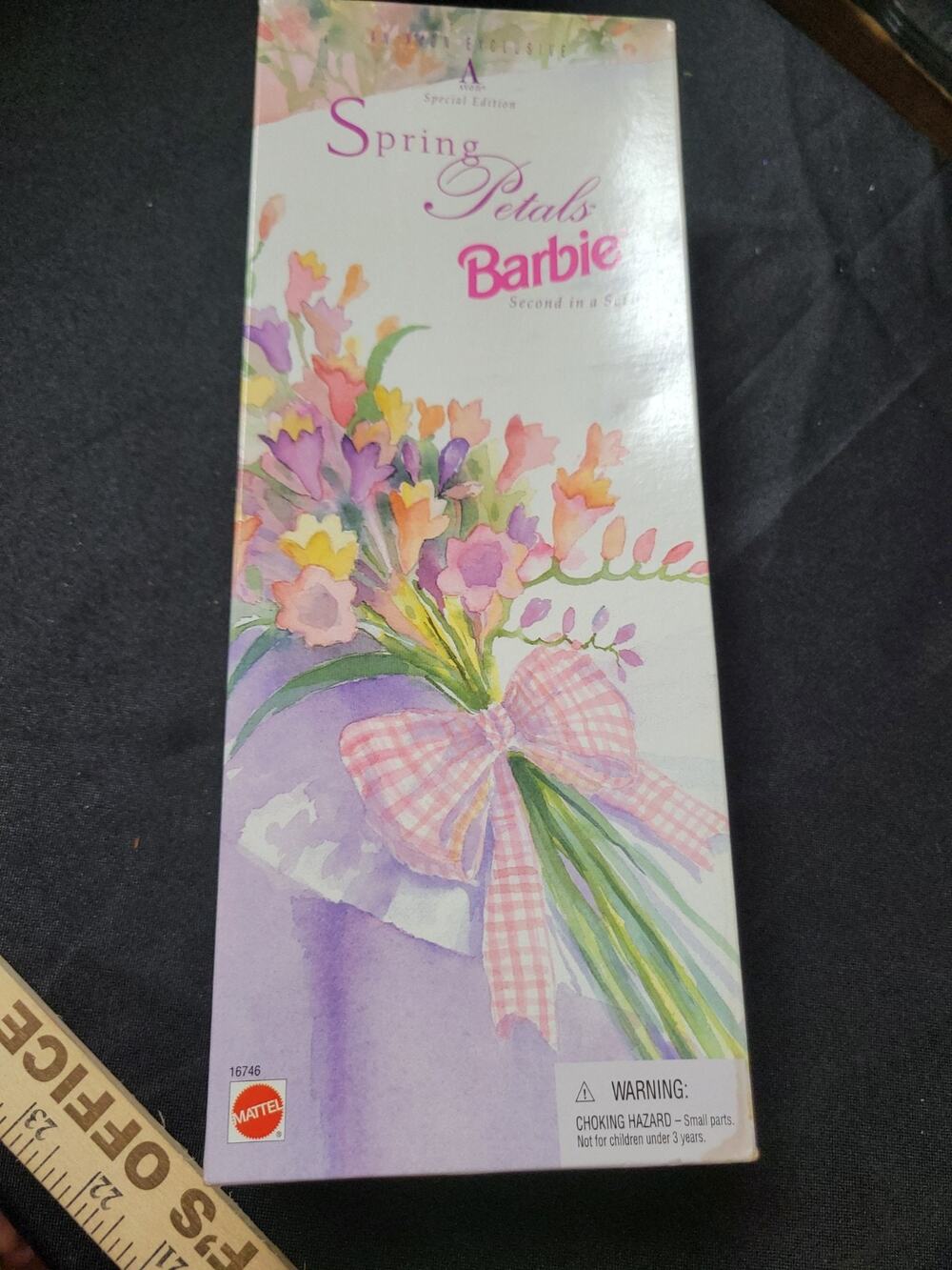 Mattel Barbie Spring Petals Avon Special Edition Fashion Doll 12in Blonde 1996